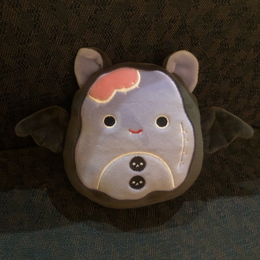 ๐ฆ Zombie bat 4.5โโ BNWT๐ฆ - Picture 4 of 4